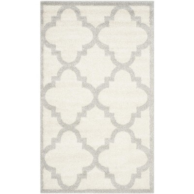 Amherst AMT423 Power Loomed Indoor Rug -Safavieh