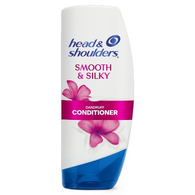 Head and Shoulders Dandruff Conditioner, Anti-Dandruff Treatment, Smooth and Silky for Daily Use, Paraben Free, 20 oz