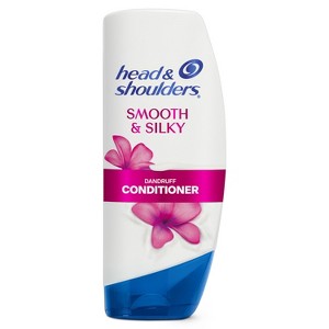 Head and Shoulders Dandruff Conditioner, Anti-Dandruff Treatment, Smooth and Silky for Daily Use, Paraben Free, 20 oz - 1 of 4