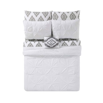 Truly Soft Everyday Queen Pueblo Pleated Bed in a Bag Set White: 6-Piece Geometric Microfiber Bedding, Midweight, 180 Thread Count — фото 4