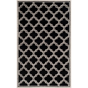 Amherst AMT412 Power Loomed Indoor Rugs - Safavieh - 1 of 4