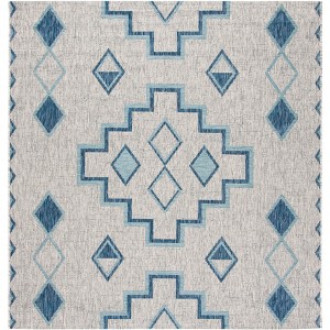 Courtyard CY8533 UV & Stain Resistant Non-Shedding Power Loomed Indoor/Outdoor Rugs - Safavieh - 1 of 4
