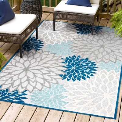 Aqua Bloom Easy-Care Floral Synthetic 4' x 6' Area Rug