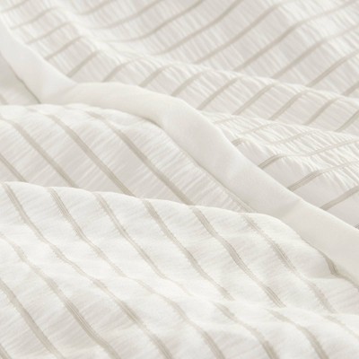Ivory King Microfiber Seersucker Comforter Set with Shams