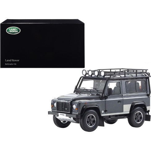 Land rover defender diecast 1 deals 18