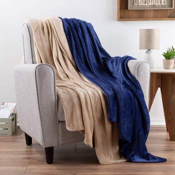 60x70 Oversized Flannel Fleece Throw Blanket Light Gray - Yorkshire Home  : Target