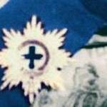 clear push pins bundle