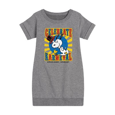 - Peanuts - Snoopy Celebrate Karneval Graphic Short Sleeve Fleece Dress
