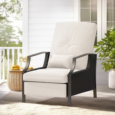 Hyleory Wicker Outdoor Chaise Lounge Push Hand Recliner with Cushions