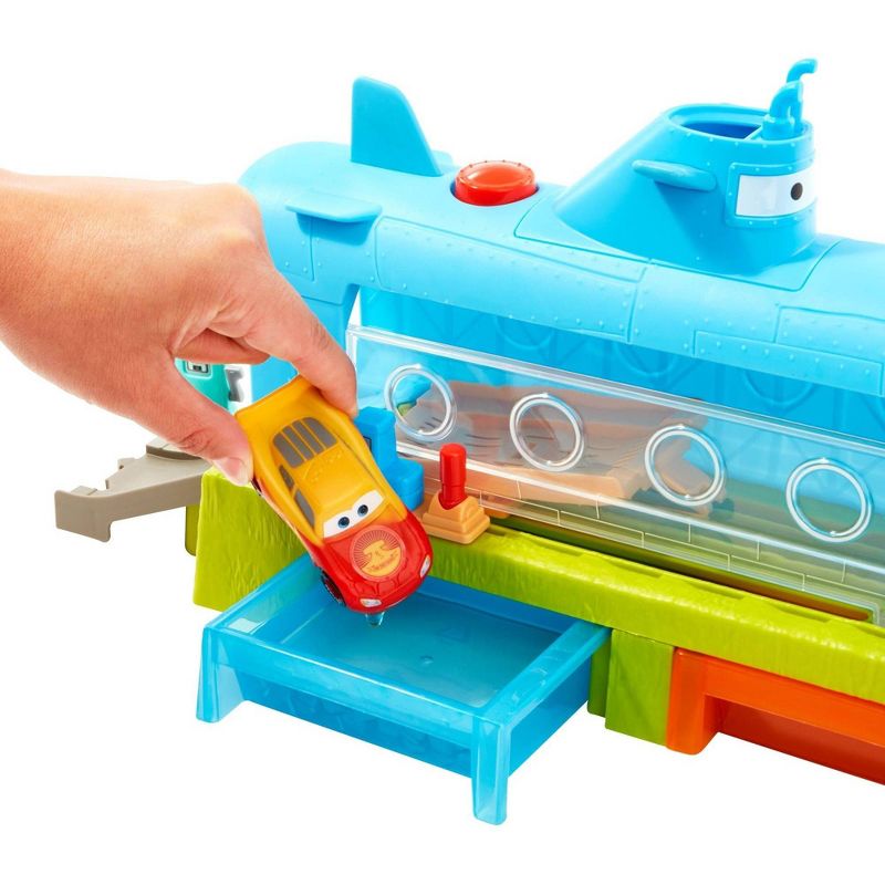 Disney Pixar Cars Color Change Whale Car Wash Trackset, 4 of 8