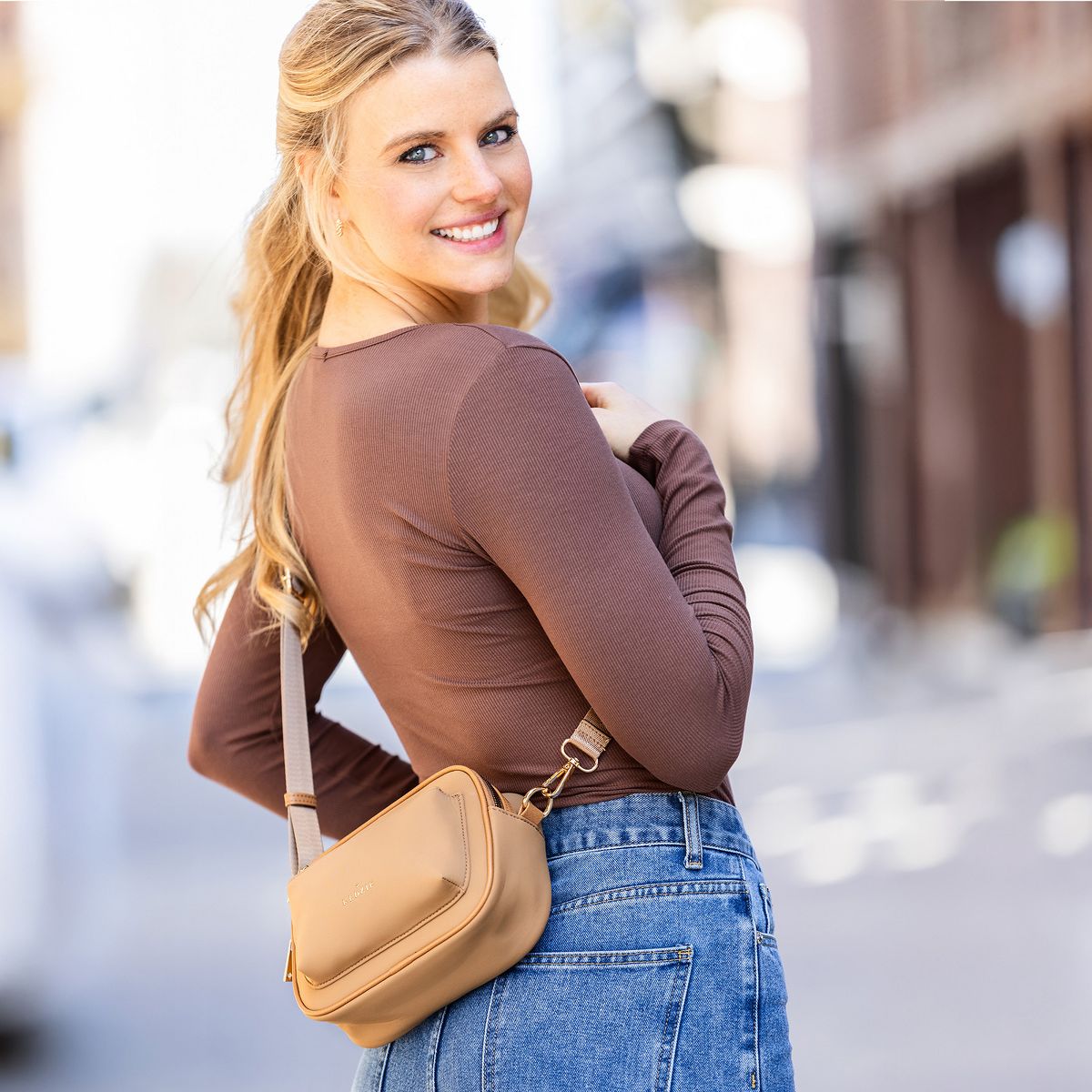 Kedzie Women's Sloane Crossbody Bag - thumbnail 10