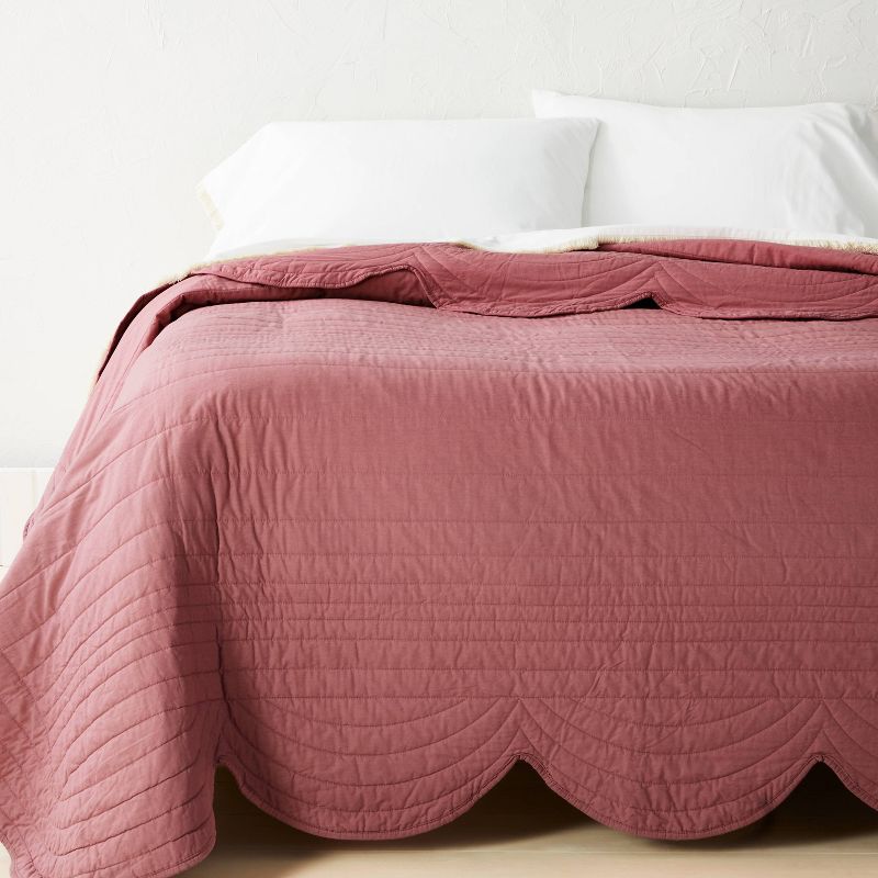 Scalloped Edge Quilt - Opalhouse™ designed with Jungalow™, 3 of 13