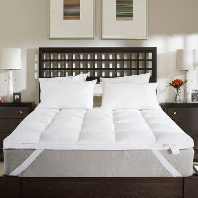 Queen White Down Alternative Mattress Topper with Anchor Bands