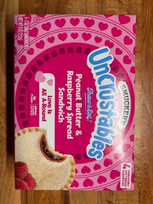 Smucker's Uncrustables Frozen Peanut Butter & Raspberry Spread Sandwich ...