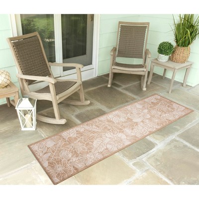 Botanical Sand Floral 24" Synthetic Flat Woven Indoor/Outdoor Rug