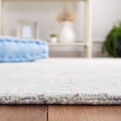 Blue and Ivory Floral Hand-Tufted Wool Area Rug, 3' x 5'
