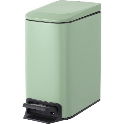 Small Bathroom Trash Can with Lid Soft Close, Step Pedal, 6 Liter / 1.6 Gallon Stainless Steel Garbage Can with Removable Inner Bucket