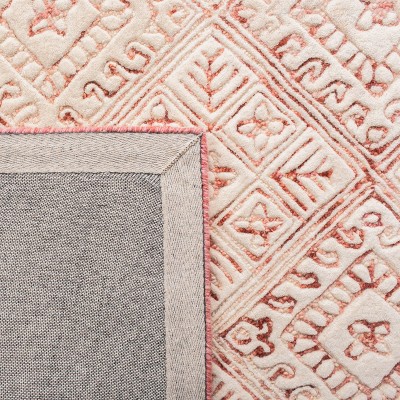 Ivory Hand-Tufted Wool and Viscose Area Rug, 5' x 8'