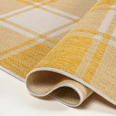 Sabine Bold Gingham Yellow and Cream 3 x 5 Synthetic Indoor/Outdoor Rug
