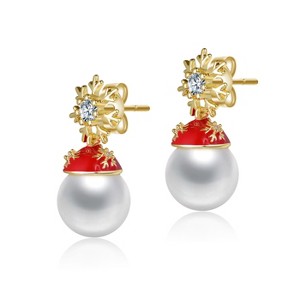 Guili Festive White Pearl & Clear Cubic Zirconia Snowflake and Santa Hat Drop Earrings – Perfect for Adding Holiday Charm to Any Outfit - 1 of 3