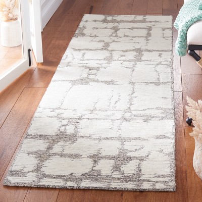 Martha Stewart Light Grey and Ivory Hand Tufted Wool Runner Rug
