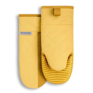 KITCHENAID Beacon Two-Tone Oven Mitt 2-Pack Set - 1 of 4