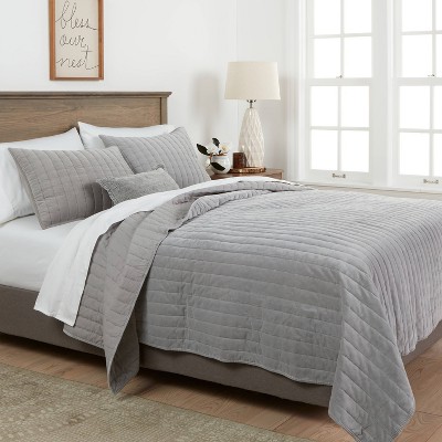 King Charcoal Cotton Velvet Channel Stitch Quilt