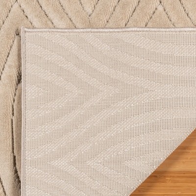 Beige Geometric Tufted Rectangular 6' x 9' Synthetic Rug