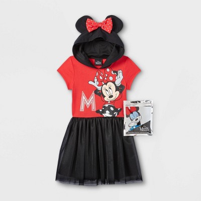 minnie mouse in black dress