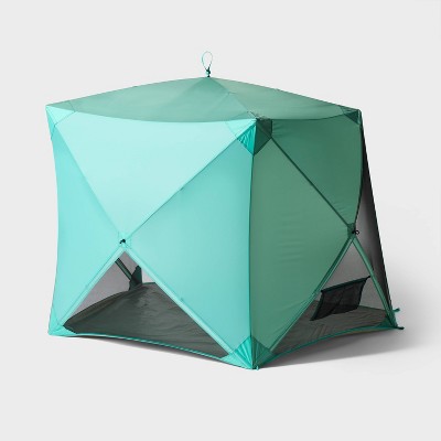 Condition photo showing New/Like New for 82.6''x70.8'' beach 4 person shelter green - all in motion™