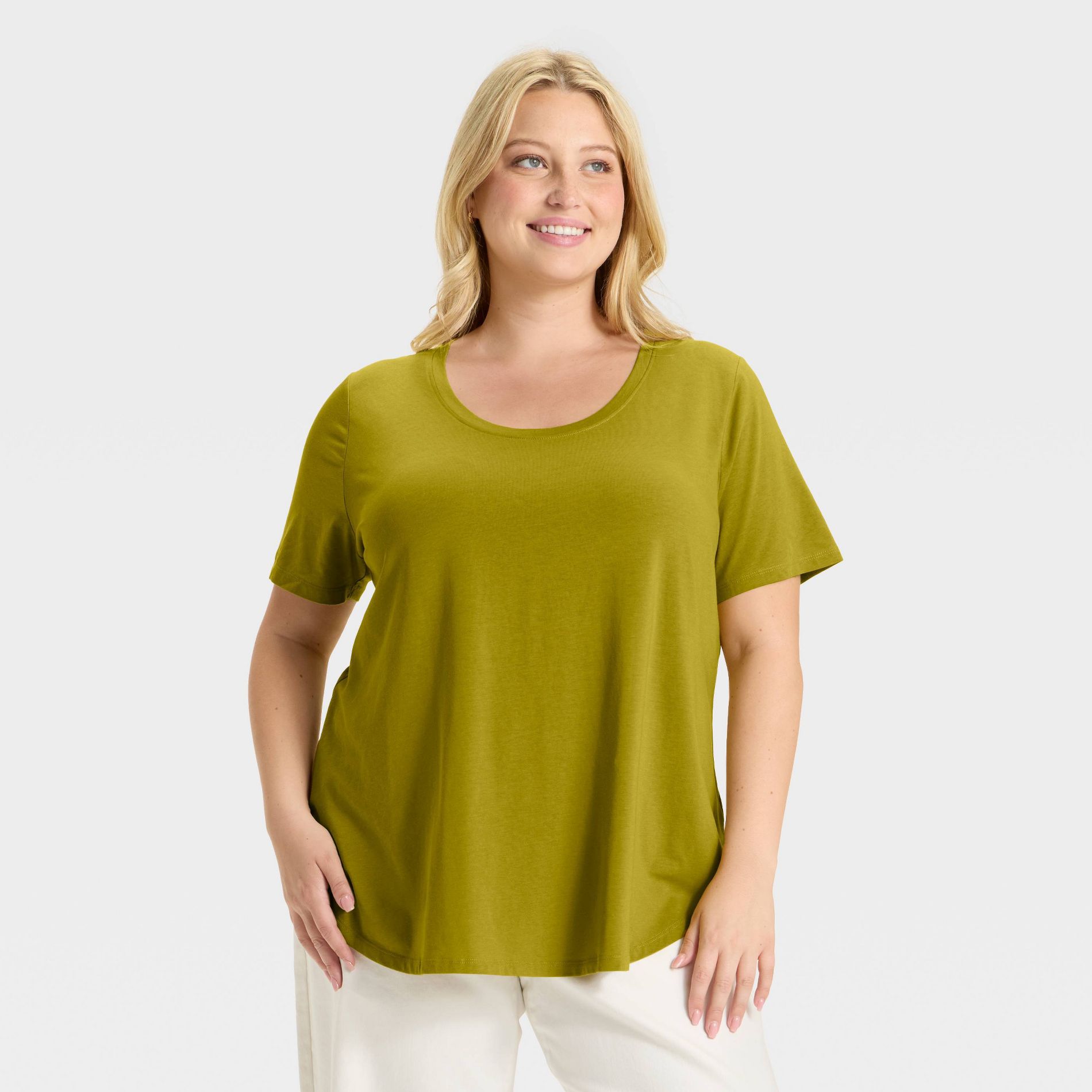 Women's Short Sleeve Scoop Neck Drapey T-Shirt - Ava & Viv™