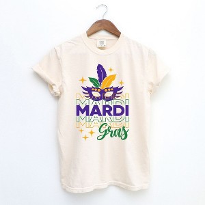 Simply Sage Market Women's Mardi Gras mask Sparkle Short Sleeve Garment Dyed Tee - 1 of 3