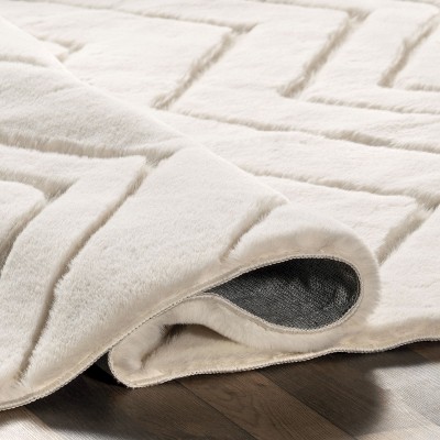 Off-White Chevron Synthetic Runner Rug, Machine Washable, Non-Slip