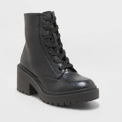 combat boot heels target