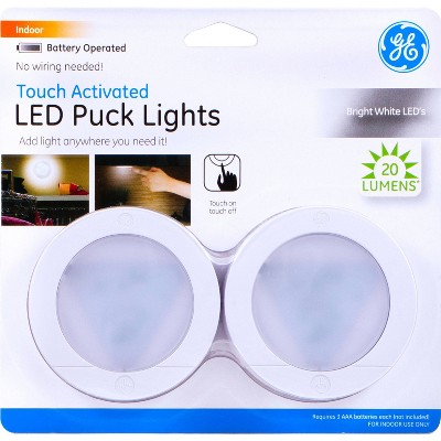 Energizer-Battery-Operated-LED-Puck-Light-with-Wall-Switch-Remote -2-Pack-White