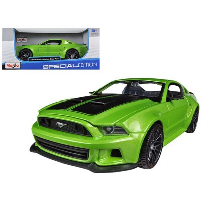 2014 Ford Mustang Street Racer Green Metallic 1/24 Diecast Model Car by Maisto