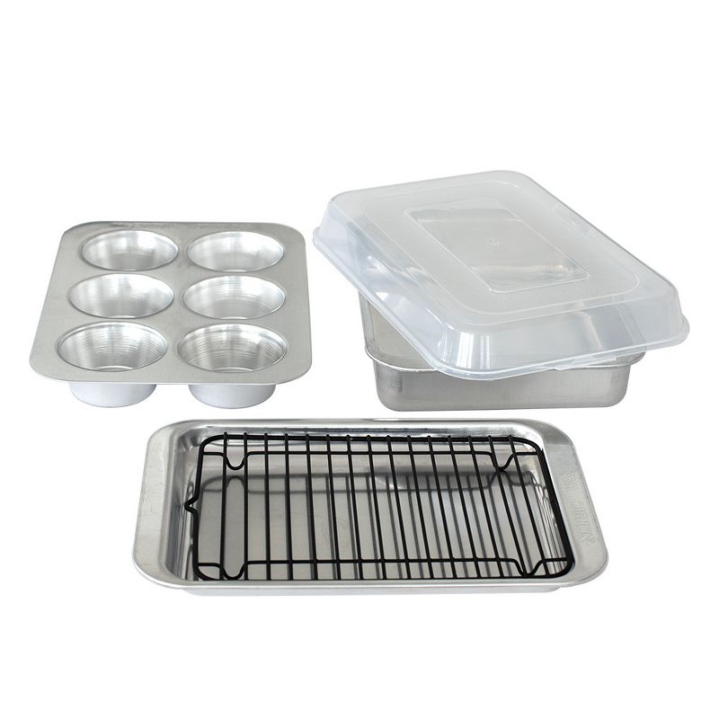Nordic Ware Naturals® Compact Ovenware 5 Piece Bakeware Set, 1 of 4