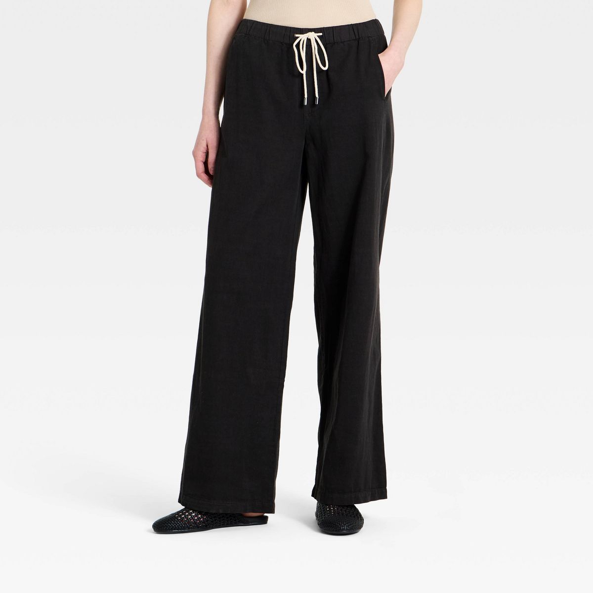 Women's High-Rise Pull-On Pants - Universal Thread™