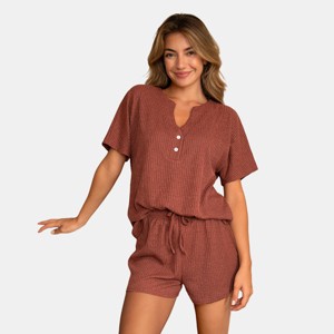 Women's Brick Ribbed Knit Short Sleeve Top & Shorts Pajama Set - Cupshe - 1 of 4