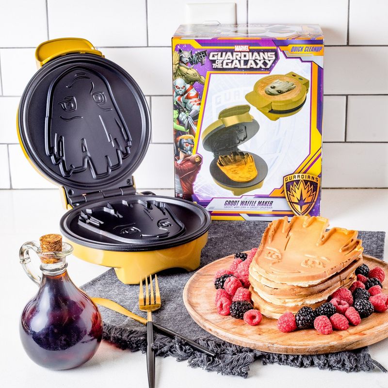 Uncanny Brands Marvel Groot Waffle Maker, 5 of 8