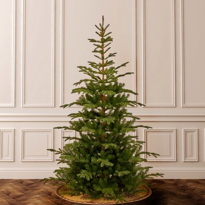 7.5 ft Green Norwegian Spruce Artificial Christmas Tree