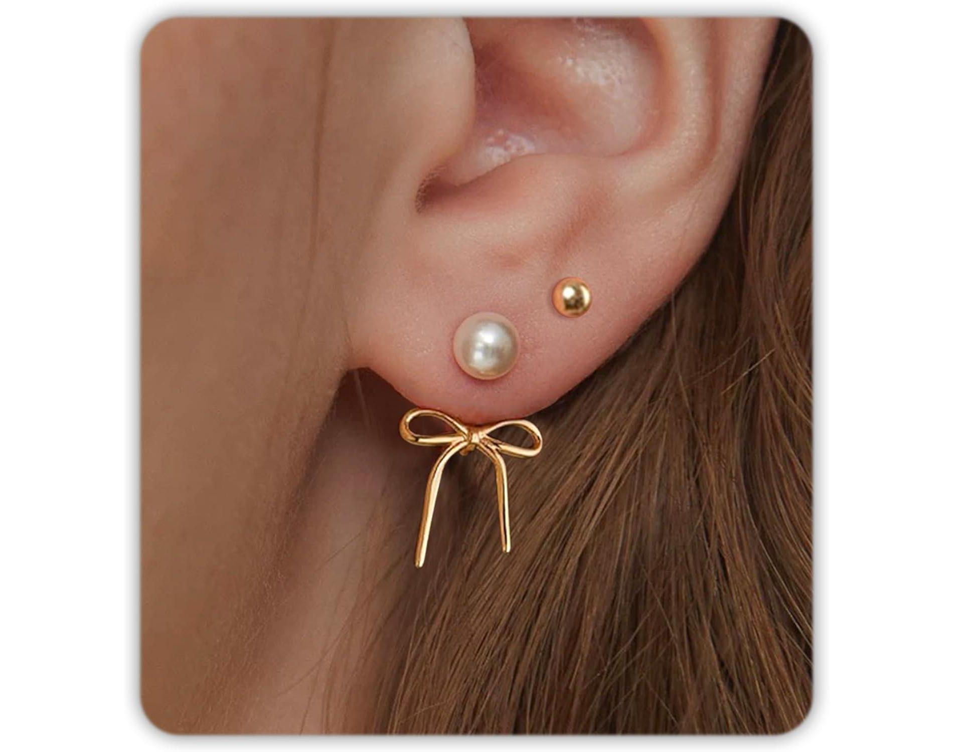 2 Pairs 16K Gold Earrings Set for Women,Earrings Seashell Simple Dainty Earrings Pearl Bow Earring ,Beach Earrings Gold Stud Earrings for Women Trendy