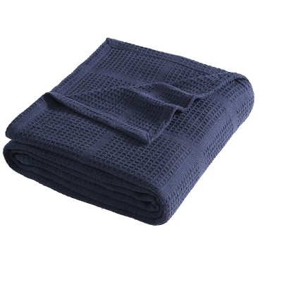 Kenneth Cole New York Essentials Blanket