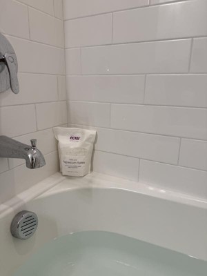 Guest review image 1 of 3, zoom in