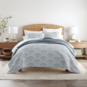 FIONECA Reversible Scallop Pattern Quilt Set Warm Microfiber Filled Polyester Bedding For Four Season Use Includes Matching Pillow Shams - 1 of 4