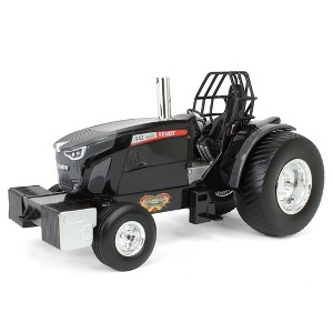 1/16 Fendt 942 Never Giving Up Resin Pulling Tractor by SpecCast BAM-021 - 1 of 4