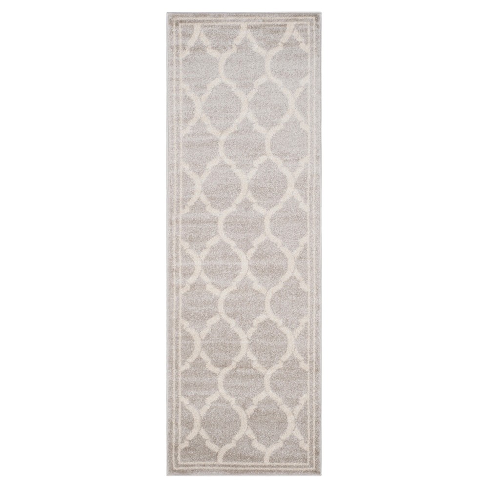 Light Gray/Ivory Geometric Loomed Runner 2'3inx7' - Safavieh