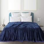 1 Pc Queen Microfiber Flannel Fleece Bed Blankets Navy Blue - PiccoCasa