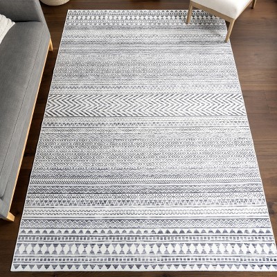 Juni Gray Synthetic 4' x 6' Machine Washable Area Rug