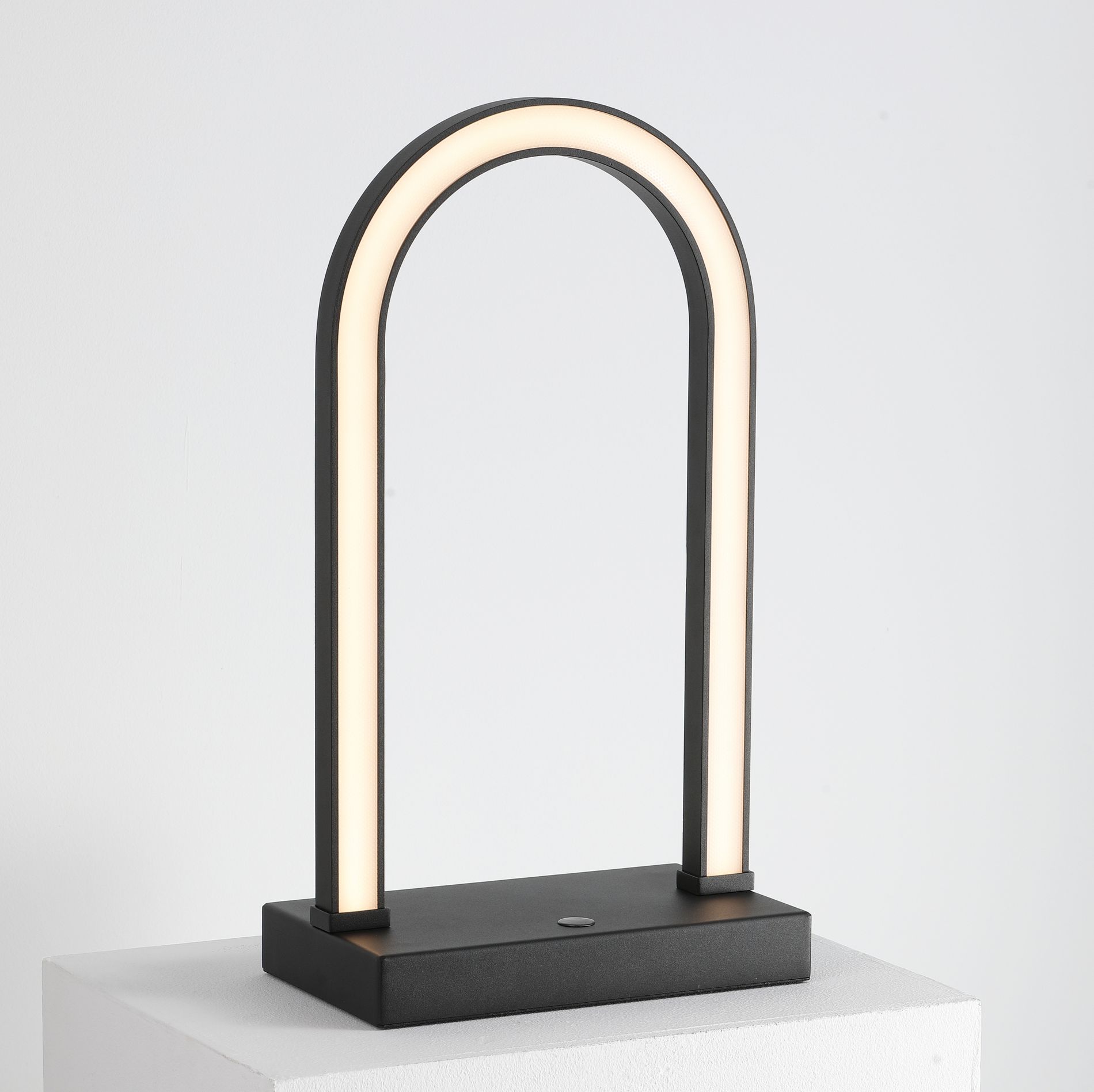 VidaLite Keshet Table Lamp